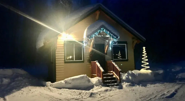 Talkeetna's Mount Dall Cottage - WiFi&laundry - easy access from Parks Highway!, Boek Vakantiehuis Susitna North Verenigde Staten