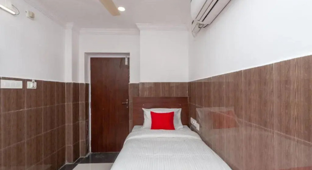 Двухместный номер Standard Capital O Srinivasa Residency