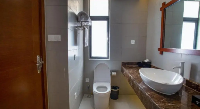 Номер Standard с видом на озеро The Q Hotel & Suite Vientiane 万象Q套房酒店