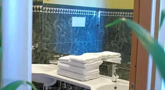 Люкс Yacht Marina Hotel