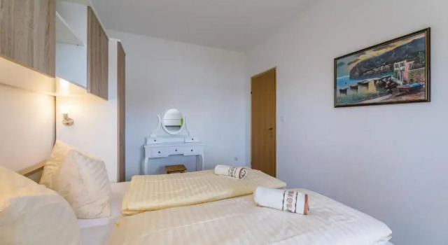 Apartments Mikanović, Забронировать Апартаменты/квартира Апартаменты Приморско-Горанской жупания, Апартаменты/квартира