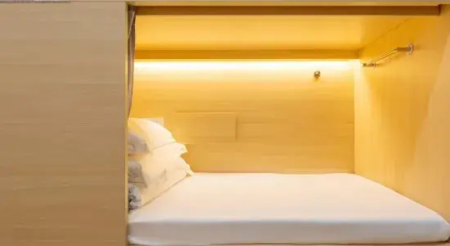 Кровать в общем номере (женский номер) Green Apple Female Only Hostel (Nanjing Railway Station North Square)