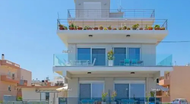 Sonja Beachfront Apartments