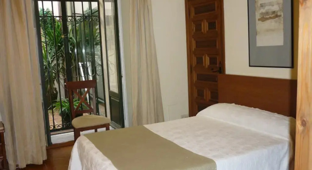 El Palacio de Monfarracinos, Book Hotel Hoteller i Castile and Leon med pool, Swimmingpool