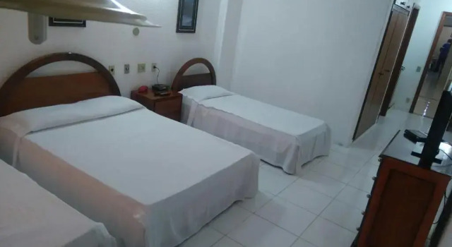 Трёхместный номер Superior Obeid Plaza Hotel