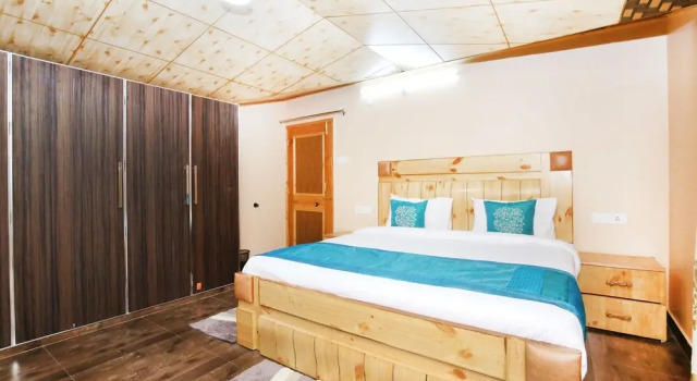 OYO 10863 Home Nature Walk 2BHK