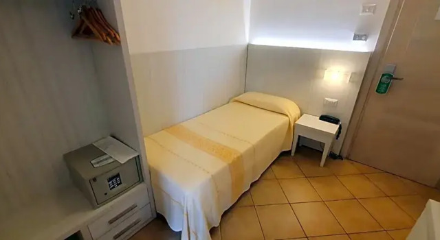 Одноместный номер Standard Hotel Mon Repos