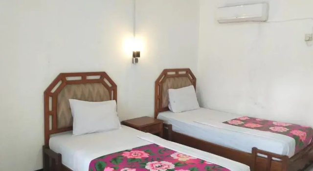 Intan Hotel Purwakarta, Book Hotel Purwakarta West Java