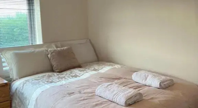 Cosy double room, Book Hotel Hoteller i Wednesbury med parkering, Parkering