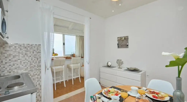 Апартаменты Bahari Apartment