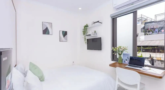 Номер Superior Hera West Lake Apartment