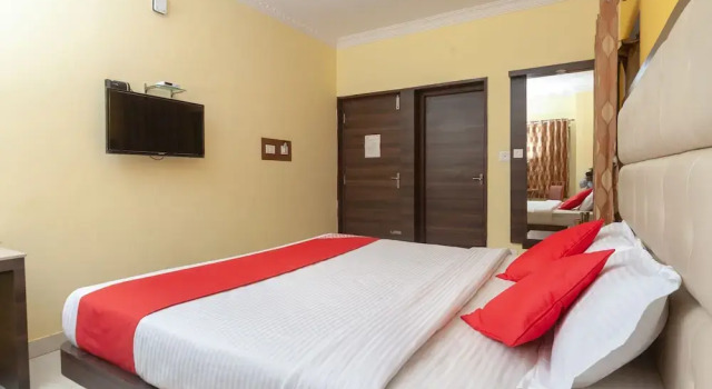 OYO 7987 Hotel Carnation, Забронировать Отель Отели штата Тамилнада 3 звезды, 3*