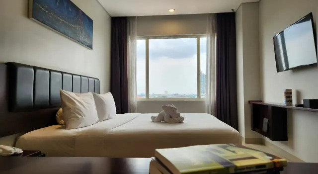Camera Superior PrimeBiz Hotel Surabaya