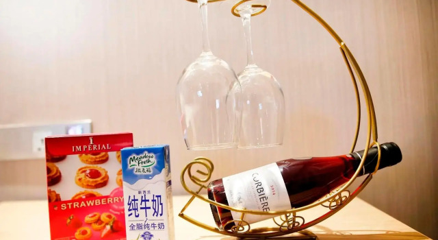 Lavande Hotel (Xi'an Fengcheng 1st Road Youth Center Metro Station Branch), Prenota Hotel Xi'an Shaanxi