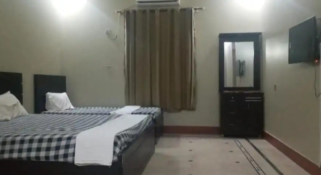 Hotel Serina Inn