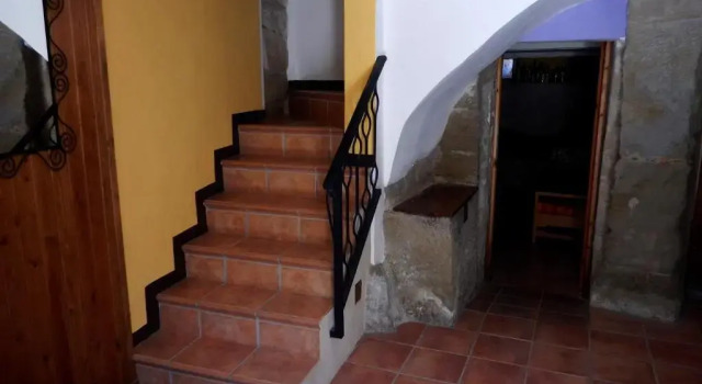 Casa Lugaré, Rezervați Hotel Ayerbe Pirineo Aragonés