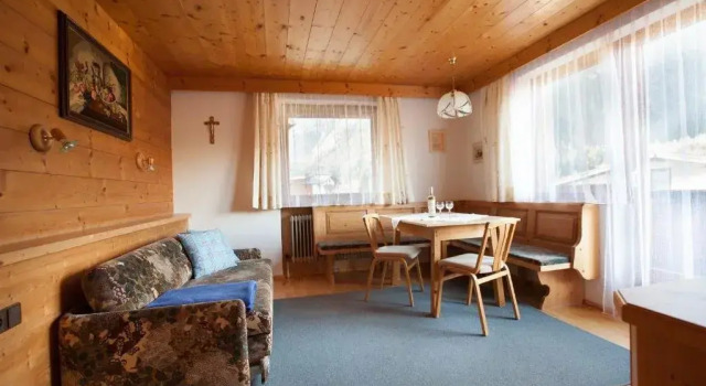 Pienz Apart, Rezerwuj Hotel Oetz 
