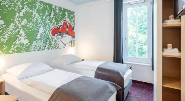 Трёхместный номер Standard B&B Hotel Offenburg-City