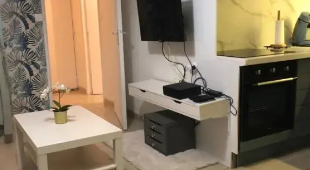 Beau Studio De 30 M2 Avec Vue Mer, Rezervasyon Daire Dunkerque otoparklı oteller, Otopark