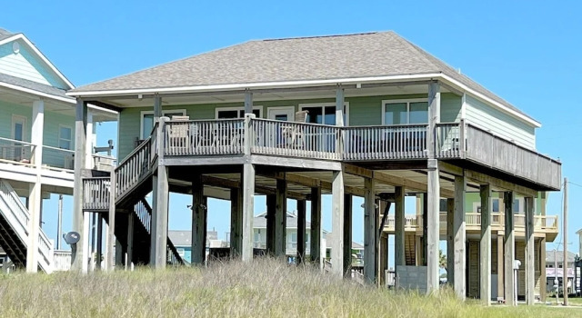 Beaches Be Trippin' 4 Bedroom Home by RedAwning, Book Feriehus Bolivar Peninsula Houston
