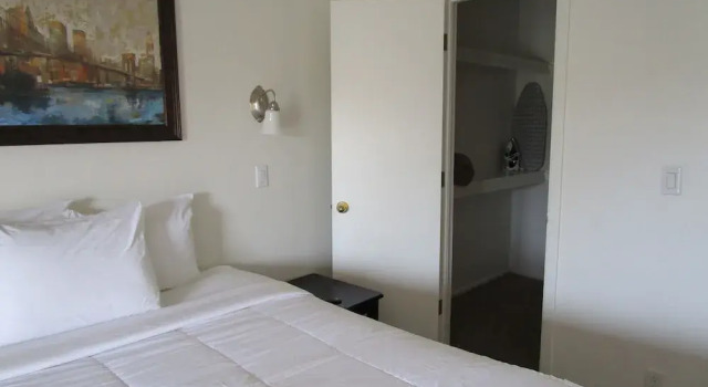 Park Suites at 135 - One Bedroom Apartment, Забронировать Апартаменты/квартира Апартаменты Пруда в Темпе, рядом с Vista Del Camino Park, Апартаменты/квартира