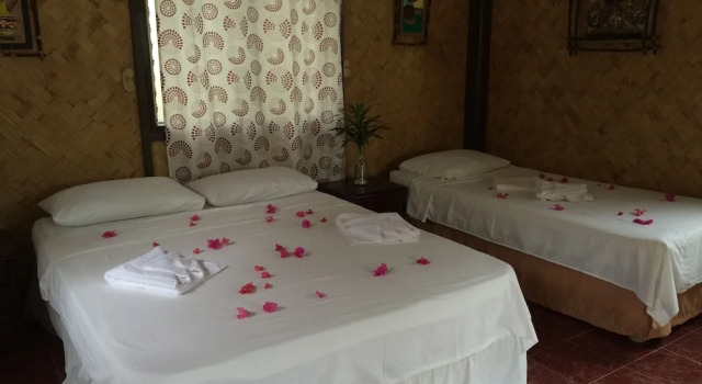 Семейный коттедж с балконом и с видом на океан Discovery Island Resort
