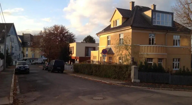 Апартаменты Maisonette Wohnung Südstadtvilla