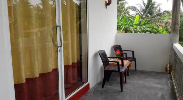 SunRay Rest - Beach View Homestay, Book Hotel Billige hoteller i Thalaramba