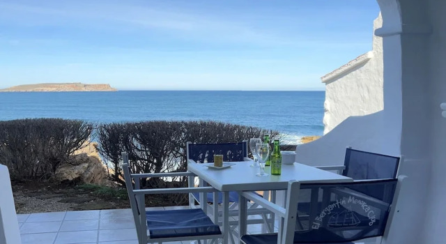 Семейные апартаменты с 2 комнатами с балконом и с видом на море Apartamentos El Bergantin Menorca Club