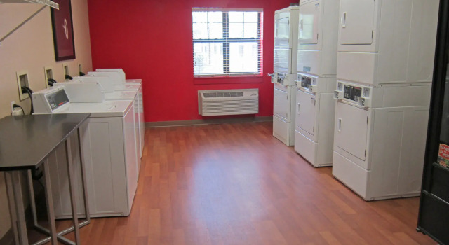 Studio 6 Corporate Extended Stay Rochester Henrietta NY