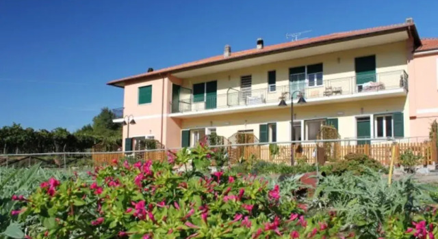 Apartment With 2 Bedrooms in Villanova D'albenga, With Furnished Balcony and Wifi - 7 km From the Beach, Забронировать Апартаменты/квартира Альбенга Ривьера-делле-Пальме