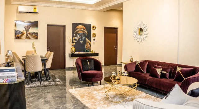 Апартаменты Executive Gyamfuaa Court Apartment