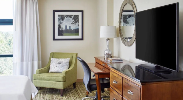 Четырёхместный номер Deluxe Atlanta Marriott Alpharetta