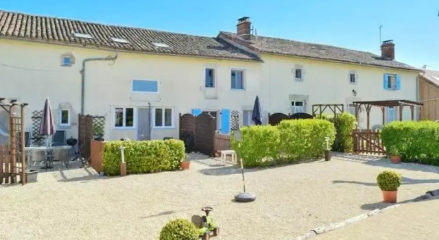 House With one Bedroom in Brux, With Pool Access, Enclosed Garden and, Prenota Hotel Brux Vienne