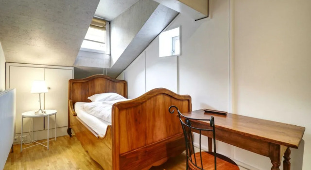 Апартаменты с балконом Cozy Penthouse in the old Town of Sion