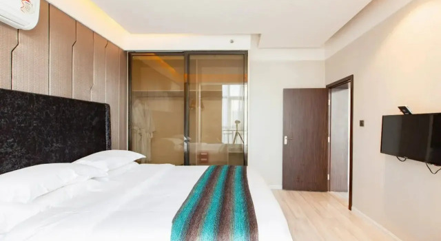 Thank Inn Chain Hotel Jiangxi Ganzhou Zhanggong Dis. Railway Station, Rezerwuj Hotel Ganzhou Jiangxi