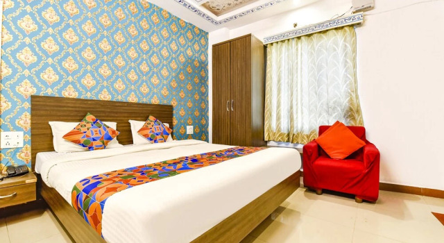Номер Premium Fabexpress King Mansion
