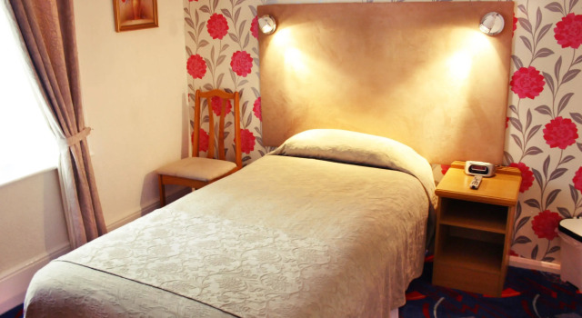 Savoy Court Hotel, Забронировать Отель Отели Исторического графства Суссекса 5 звезд, 5*