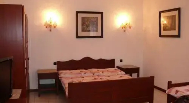 Pension a restaurace Rudolec, Boek Hotel Hotels in Zuid-Bohemen met parkeren, Parkeren