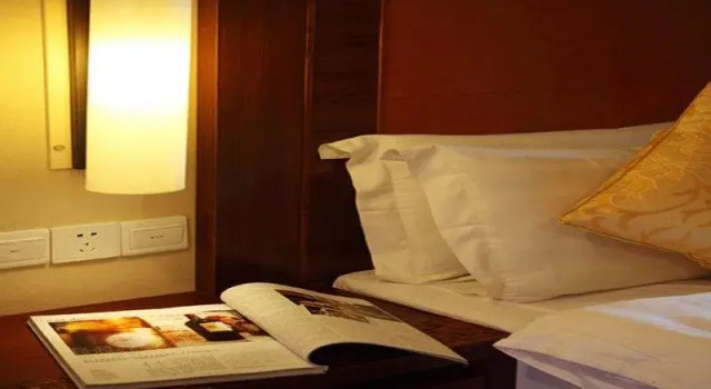 Sanya February Sea Seaview Hotel, Book Hotel Sanya Hainan