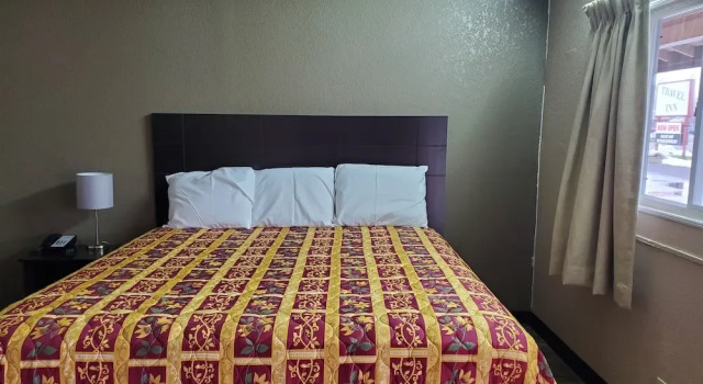 Travel Inn, Брондау Қонақ үй Бэй Сити Мичиган