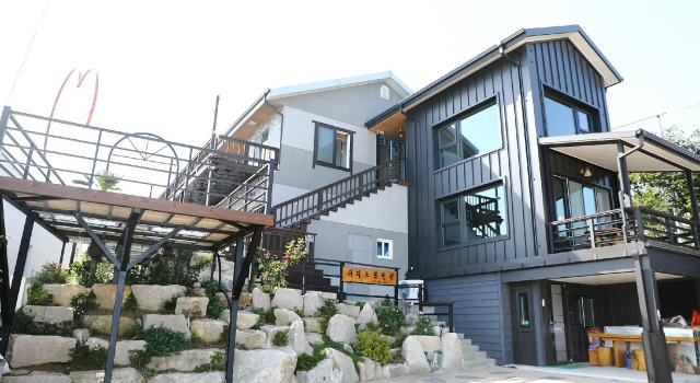 Gyeongju Happy Dream Ocean View Pension