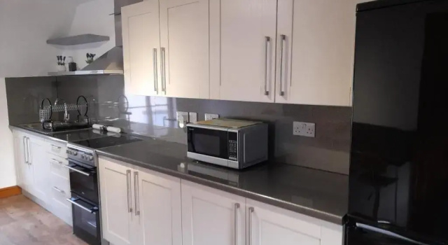 Апартаменты Travellers Rest Apartment