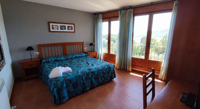 Apartamentos Casas Pirineo, Rezerwuj Hotel Hotele w Aragonia z parkingiem, Parking