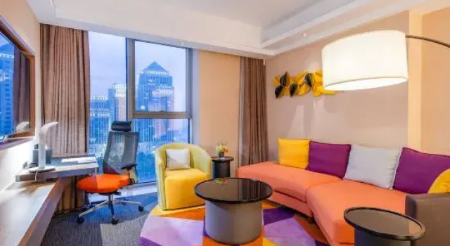 Люкс Business Hampton by Hilton Suzhou XiangCheng