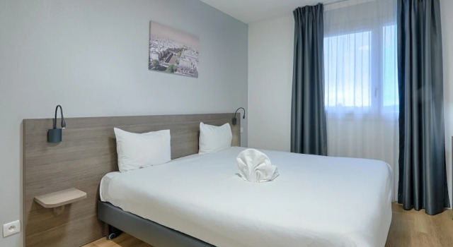 Riverside Couples Stay Near Paris, Забронировать Апартаменты/квартира Ножан-сюр-Марн Val de Marne