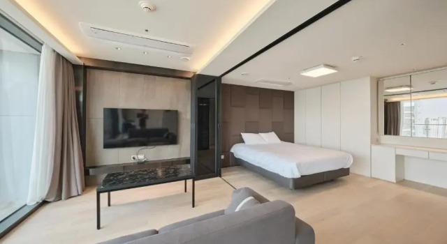 Estudio UH FLAT Signature DAEGU