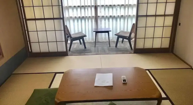 Трёхместный номер Standard ZEN Hostel