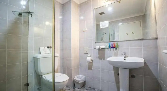 Шестиместный номер Standard Seaside Garden Hotel