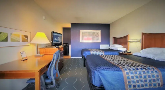 Travel Inn Newport News, Varaa Hotelli Hotellit Minnesota pysäköinnillä, Pysäköinti
